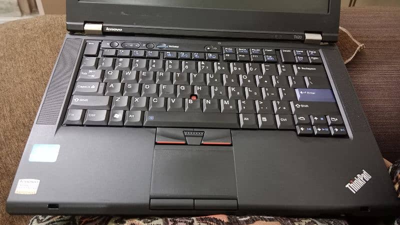 Lenovo Thinkpad T420  l core i5 2nd  generation l 10/10 2