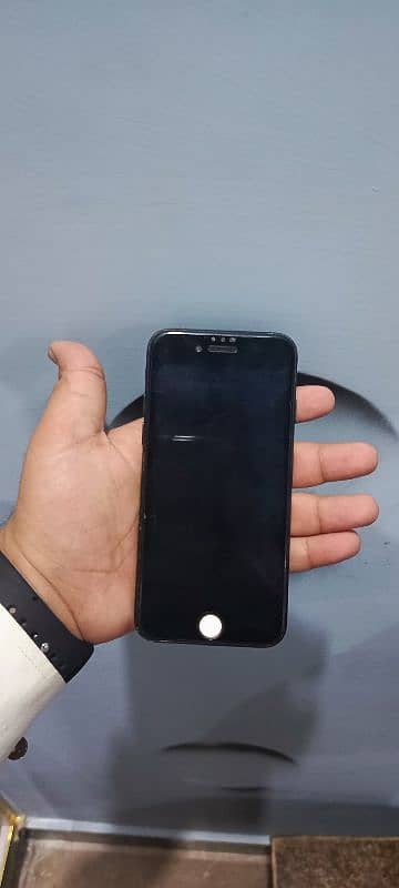 Iphone 7 Non-PTA for sale 0