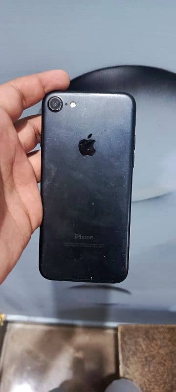 Iphone 7 Non-PTA for sale 3