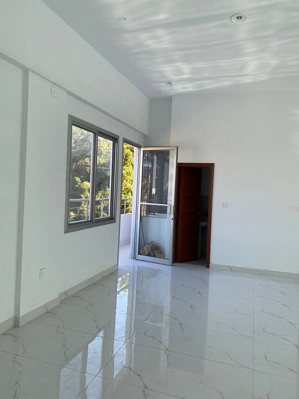 Brend new offices for Rent DHA phase 6 khyabane bukhari 5