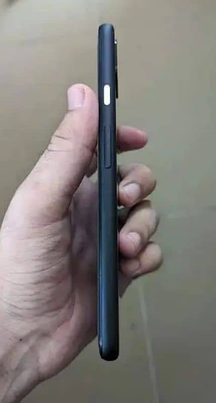 google pixel 4xl 10/10 condition 6/64 camera is very best urgent sale 4