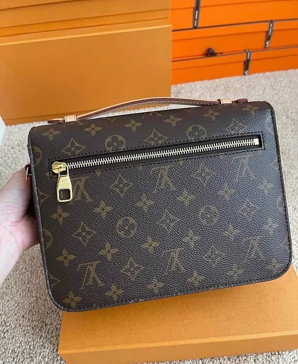 Louis Vuitton Pochette Métis M44875 1