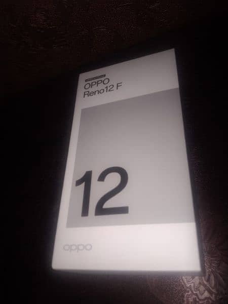 oppo. reno 12f 8/256 just open no. use 8/256 2