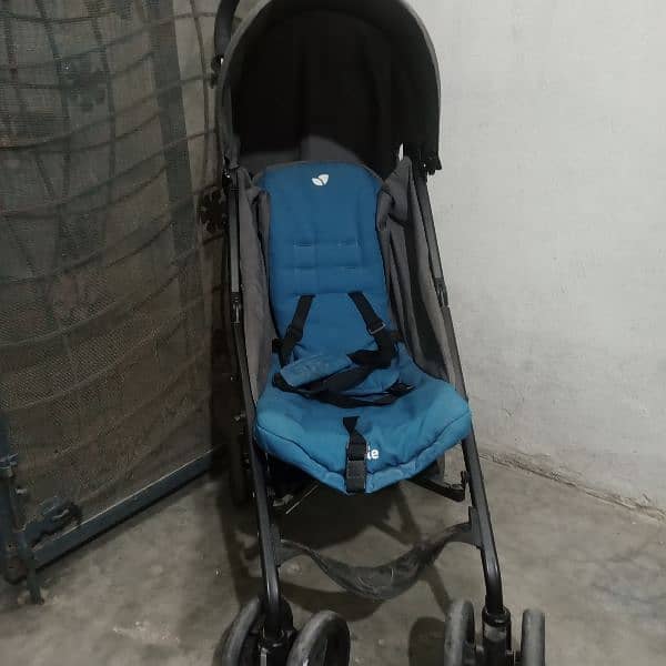 BABY STROLLER CONDITION NEW 2