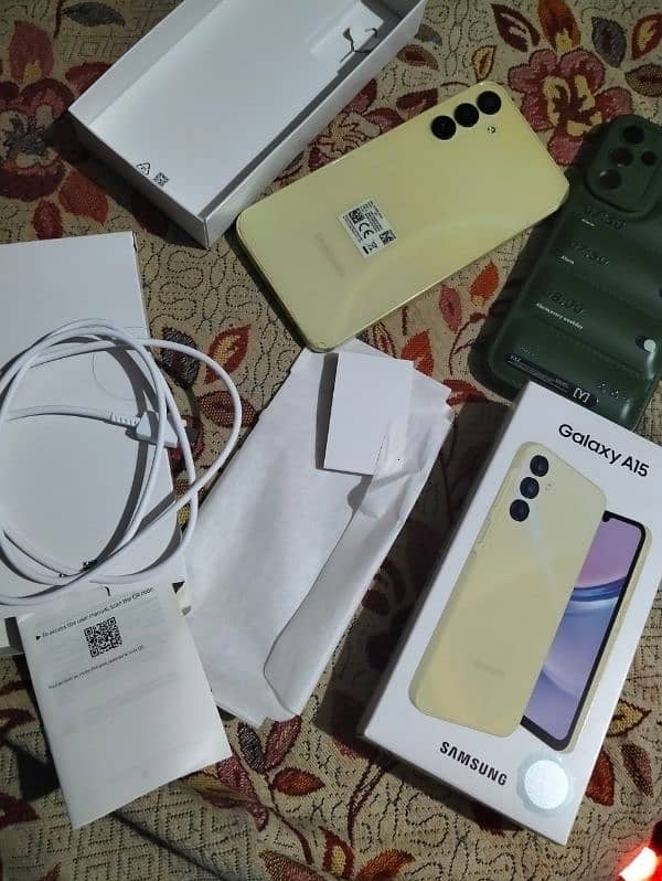 Samsung A15 condition 10/10 one handed used 6 months warranty availabl 0