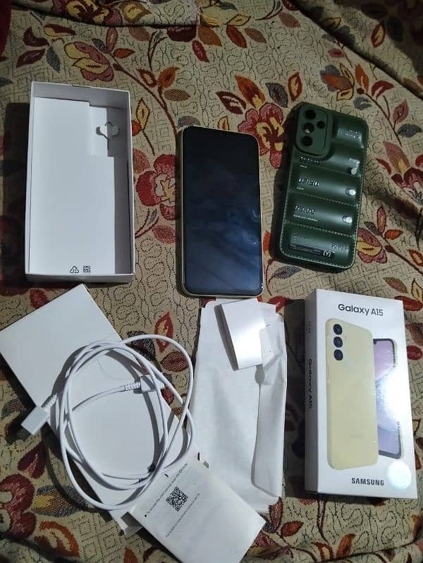 Samsung A15 condition 10/10 one handed used 6 months warranty availabl 7