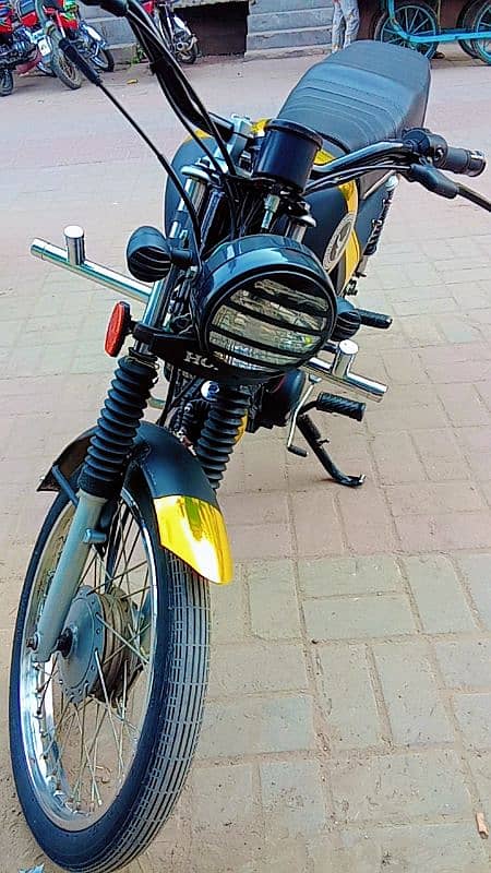 Yamaha dhoom 70cc 3