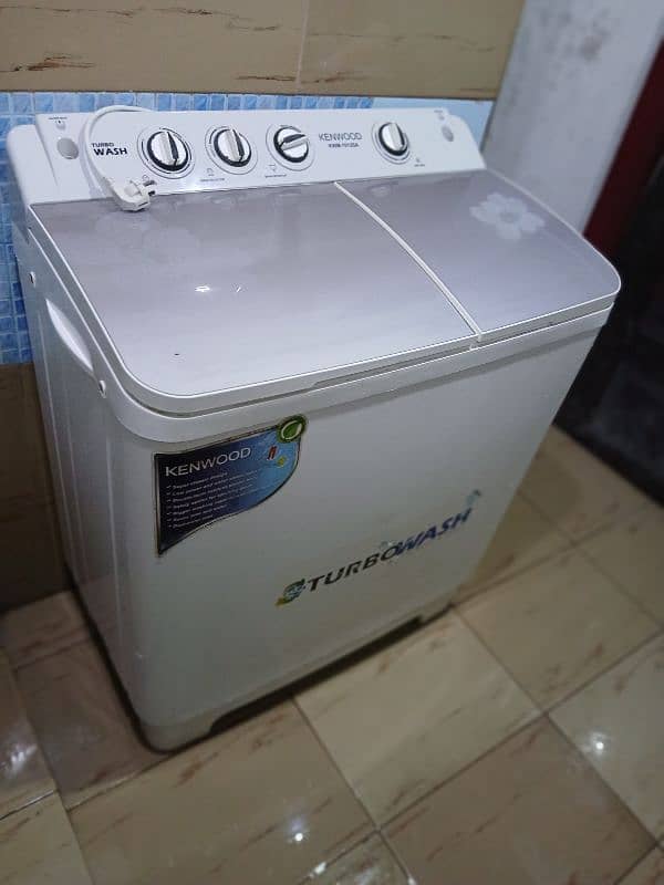 KENWOOD SEMI AUTOMATIC WASHING MACHINE 15