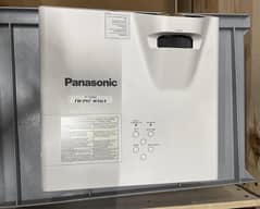 Panasonic short throw projector