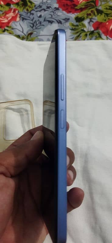 Vivo y17s 6 128 03085623810 4