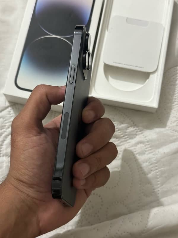 iphone 14 pro Max 256gb PTA aproved 1