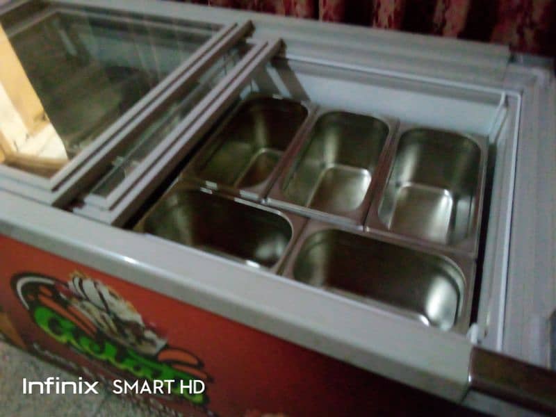 PARLOUR ICE CREAM FREEZER 1