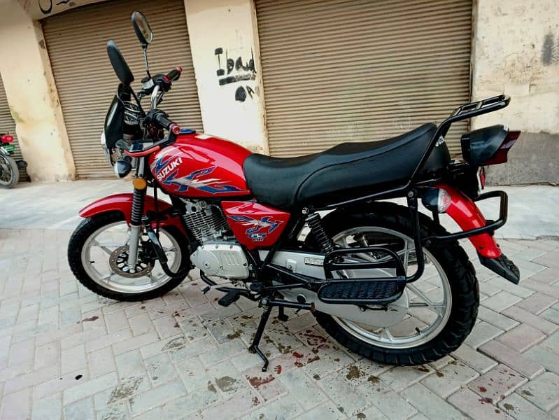 GS 150se model 2022 peshawar registerd 9