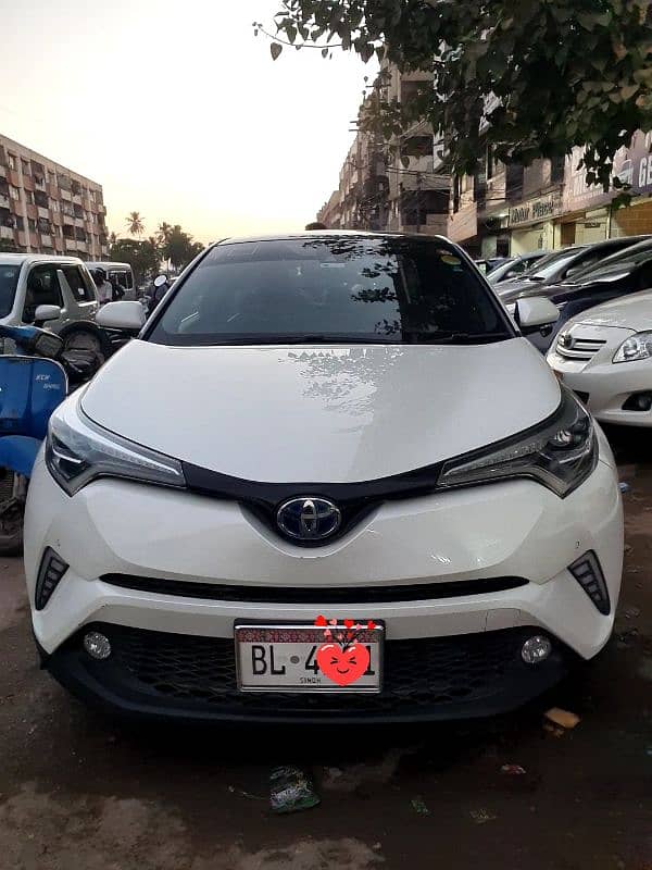 Toyota C-HR 2017 0