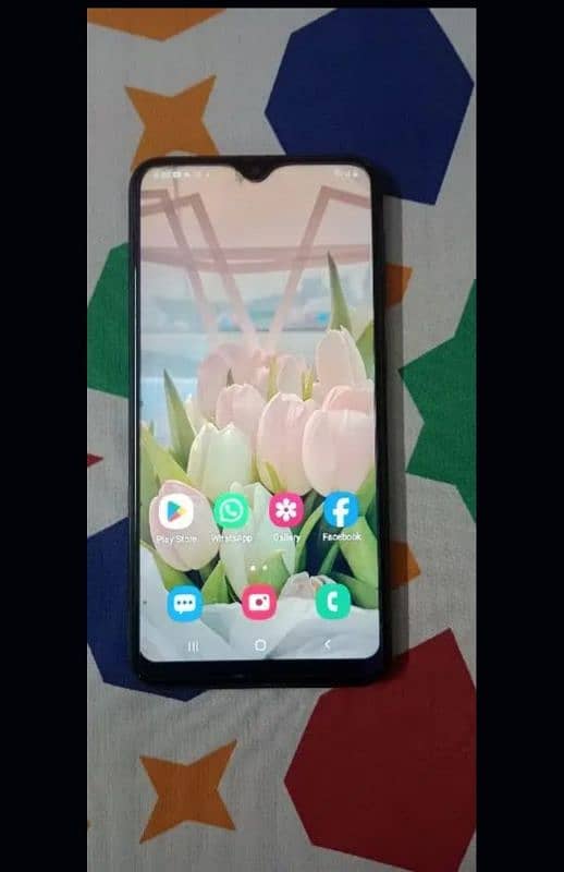 Samsung galaxy a10 2/32 gb box and set 0