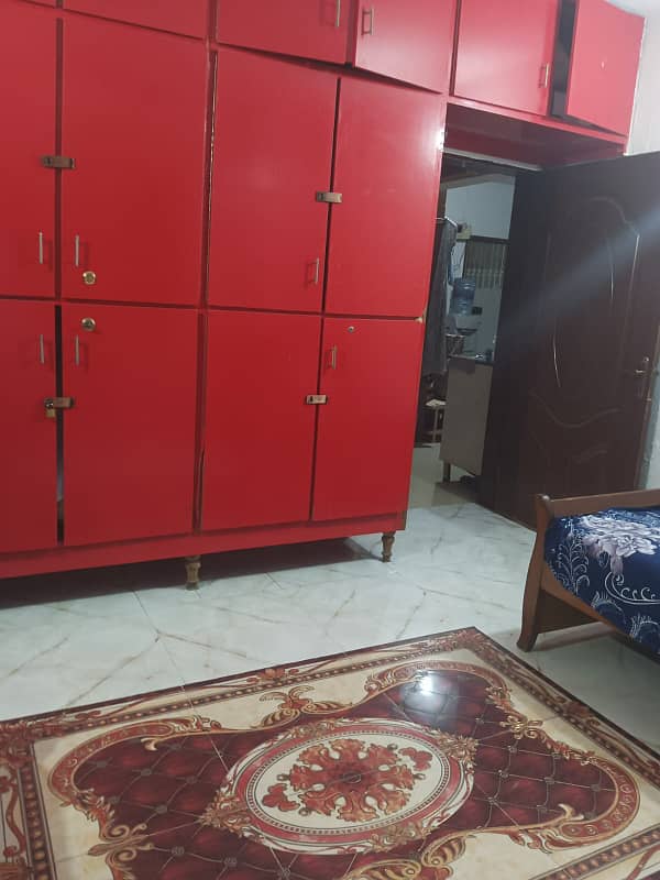 18000. ladies furnished room for rent. Gulshan block 16 erum center boundary waal project 4 floor iftikhar estate 10