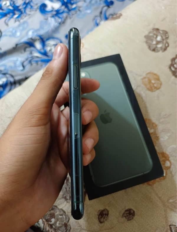 Iphone 11 pro 256 Gb with box exchange possible 6