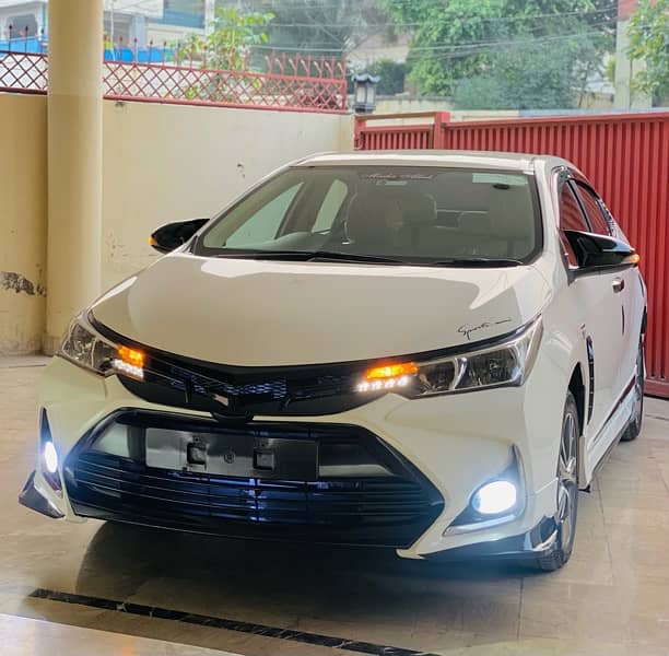 Toyota Corolla Altis 2019 1