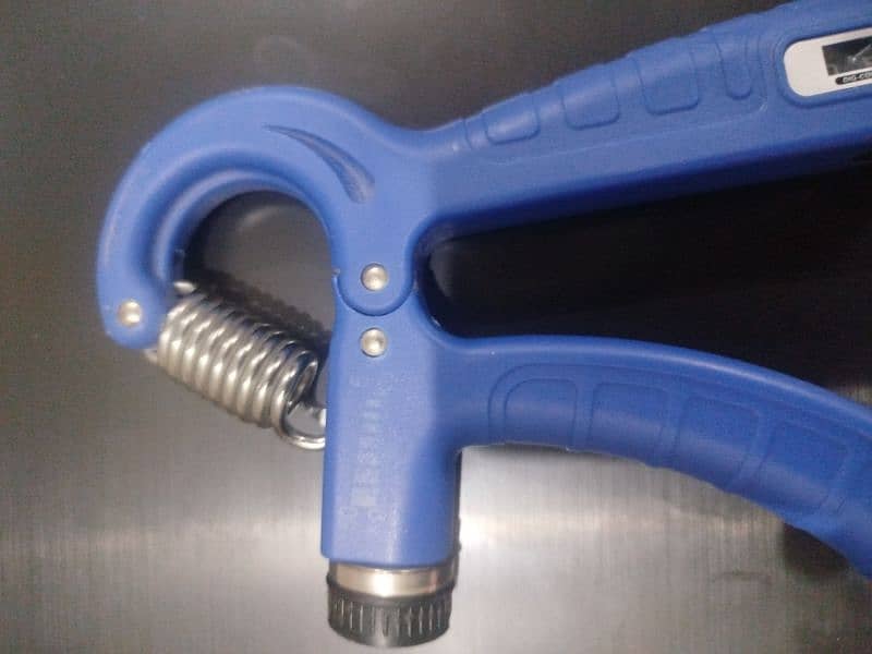 Hand gripper with counter 0