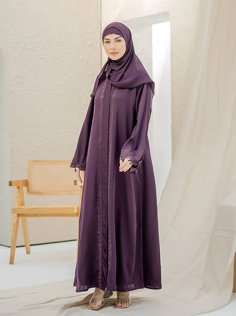 unique abayas 0