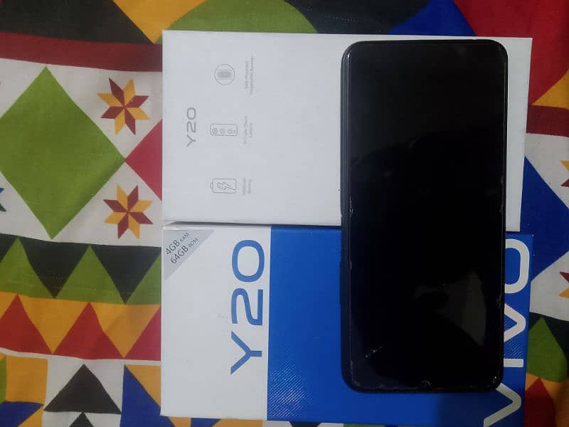 vivo Y20. . . . 4/64 0