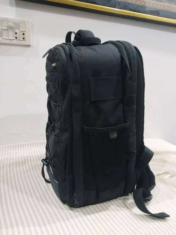 URGENT SALE CAMERA BAG 1