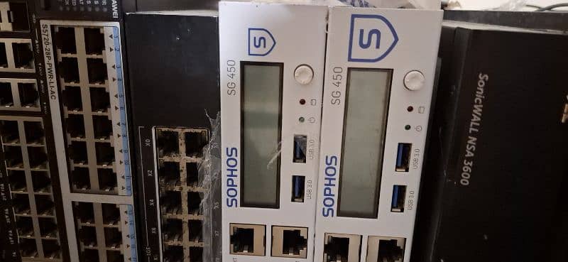 Sophos SG450 Firewall 0