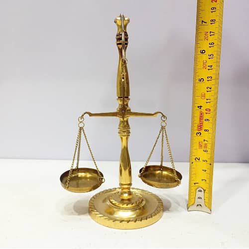 Vintage Brass Scale with Intricate Detailing – Elegant Decorative Piec 4