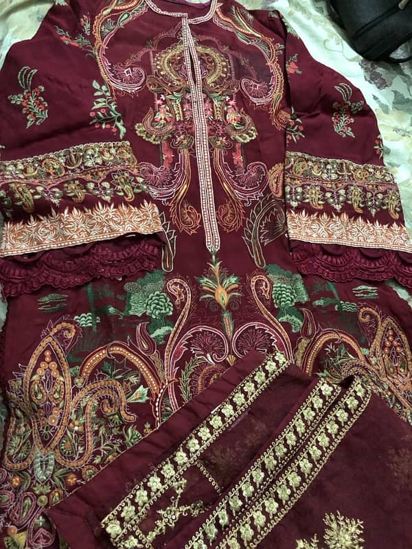 Agha Noor Luxurious Suit 0