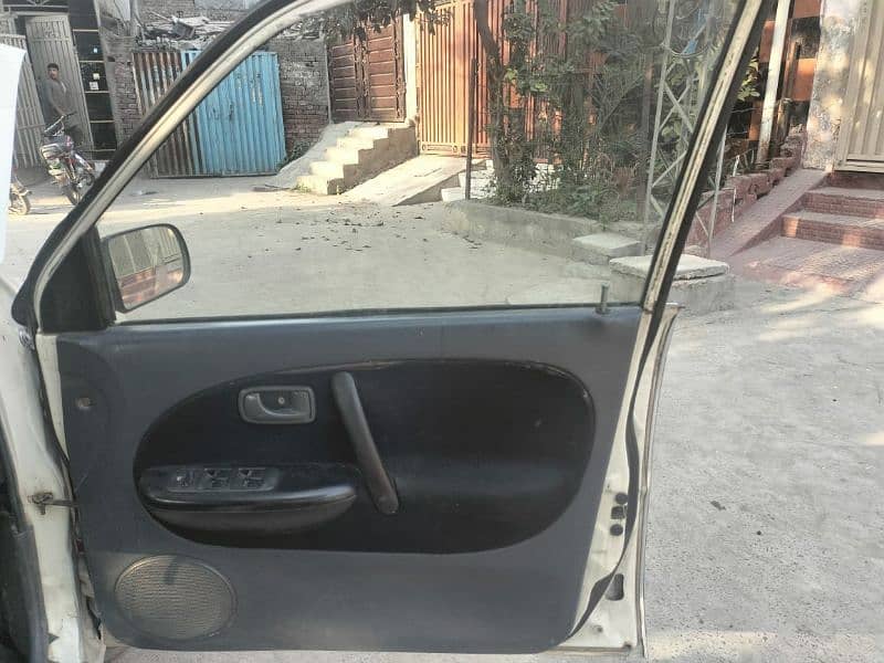 Daihatsu Cuore Automatic Transmission Power Windows Power Steering 15