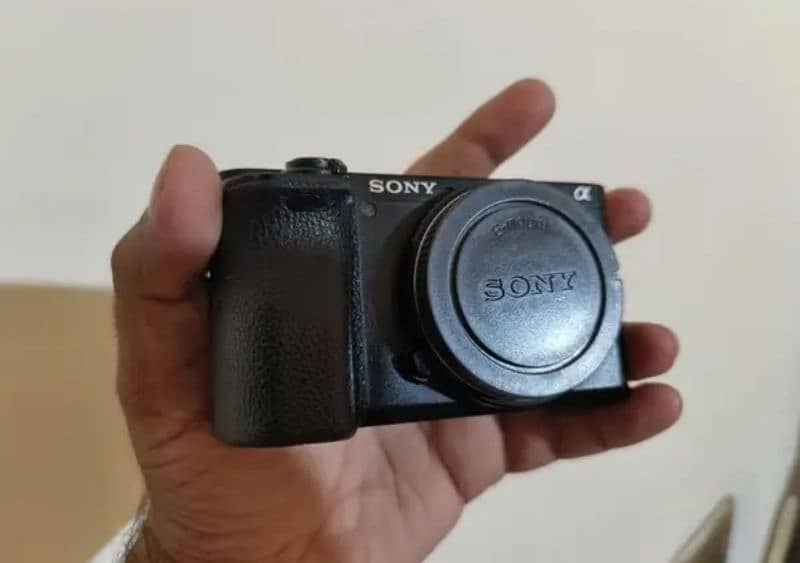 Urgent sale Sony A6500 with 30mm 1.4 1