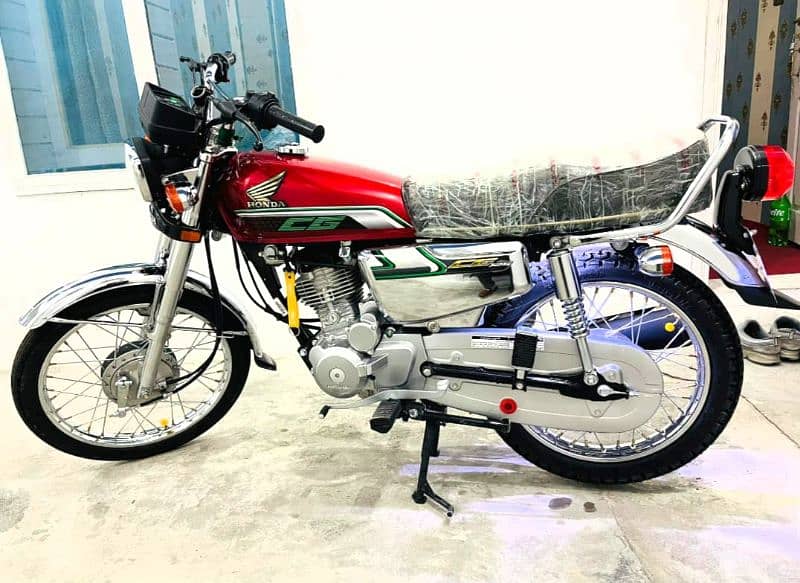 Honda bike 125 CG special edition 1