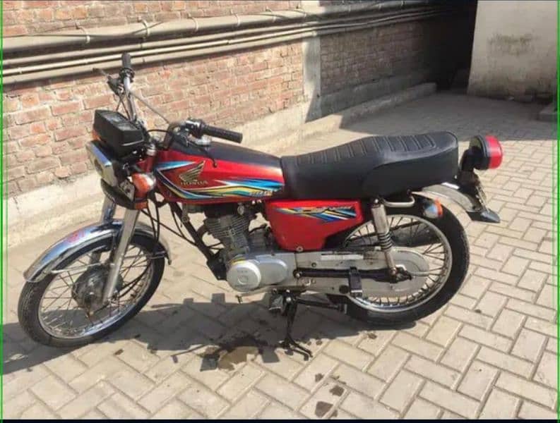 honda 125 2018 model full original very good condition OK just buy use 1