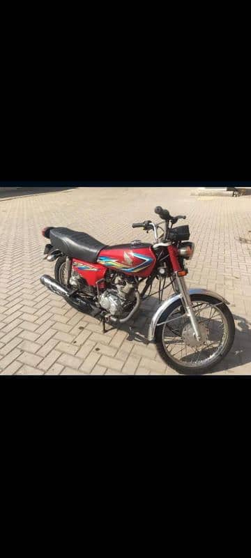 honda 125 2018 model full original very good condition OK just buy use 3