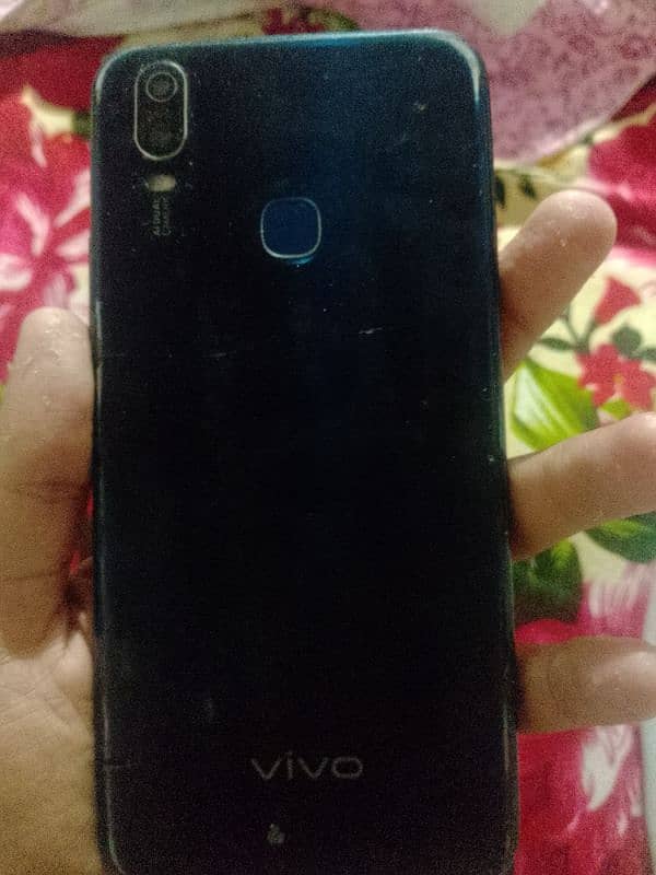 used mob vivo mamery storage 3 gb ram 32gb memery 2