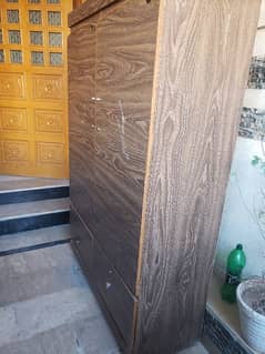 Cupboard for sale 7*5