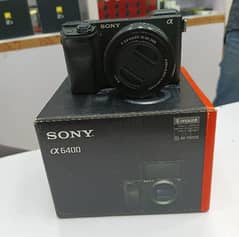 Sony Alpha a6400 Mirrorless Digital Camera with 16-50mm Lens