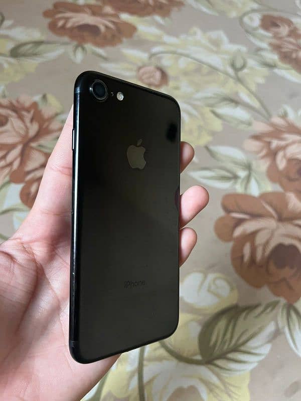 iphone 7 non-pta 128gb 1