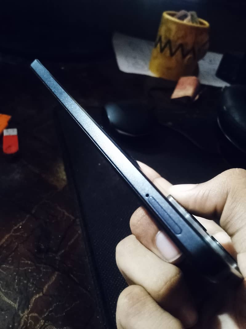 Xiaomi Redmi note 12 4