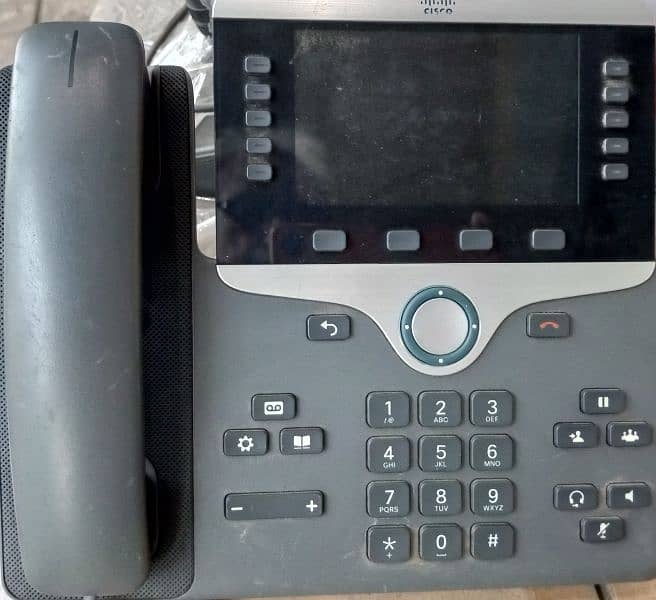 Cisco IP Phone 8841-K9-V04 0