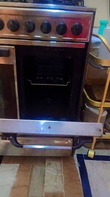 big size stove(chullah) with gas nd electric oven 1