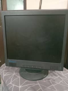 Relisys computer led Germany made 17 inch urgent sale