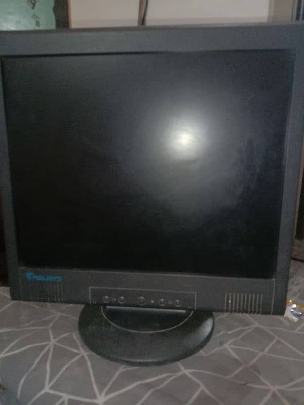 Relisys computer led Germany made 17 inch urgent sale 2