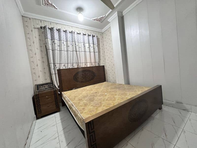 furnished room including electric bill 0