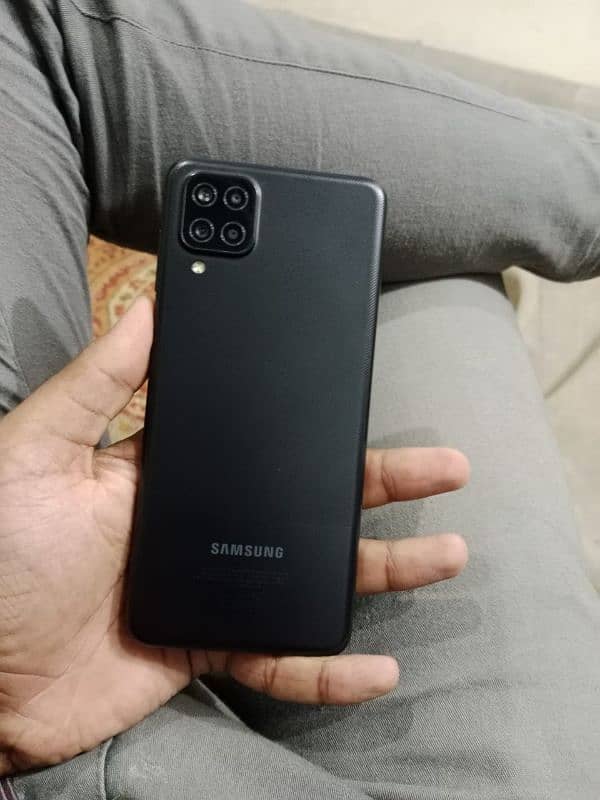 Samsung  galaxy A12 0