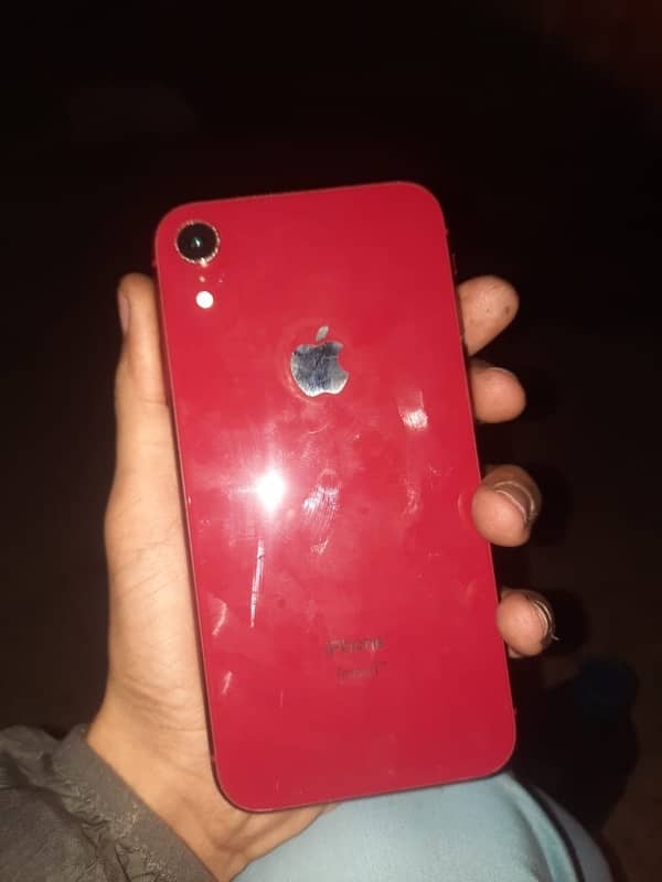 IPhone XR red colour condition 10/9 2