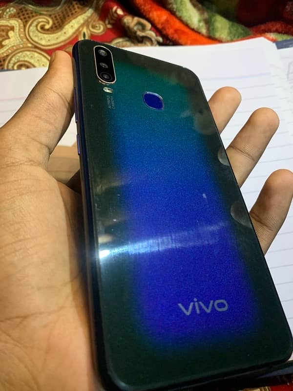 vivo1901 ram4.64 price18k 1