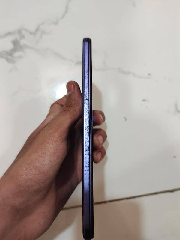 Vivo y21s 6/128 Gb 3