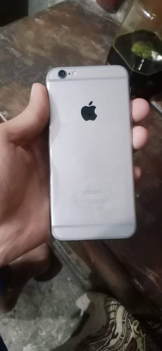 Iphone 6  64gb 0