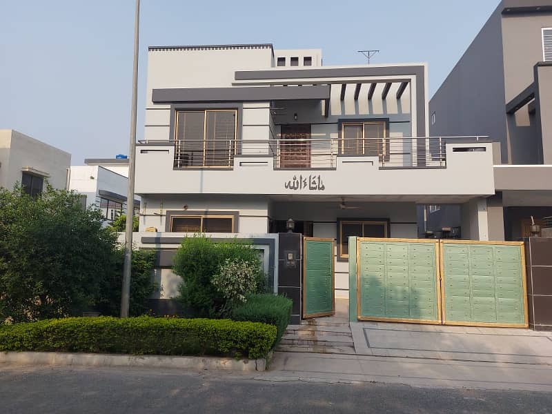 10 MARLA HOUSE AVAILABLE FOR RENT Phase 2 A Block Citi Housing Gujranwala 0